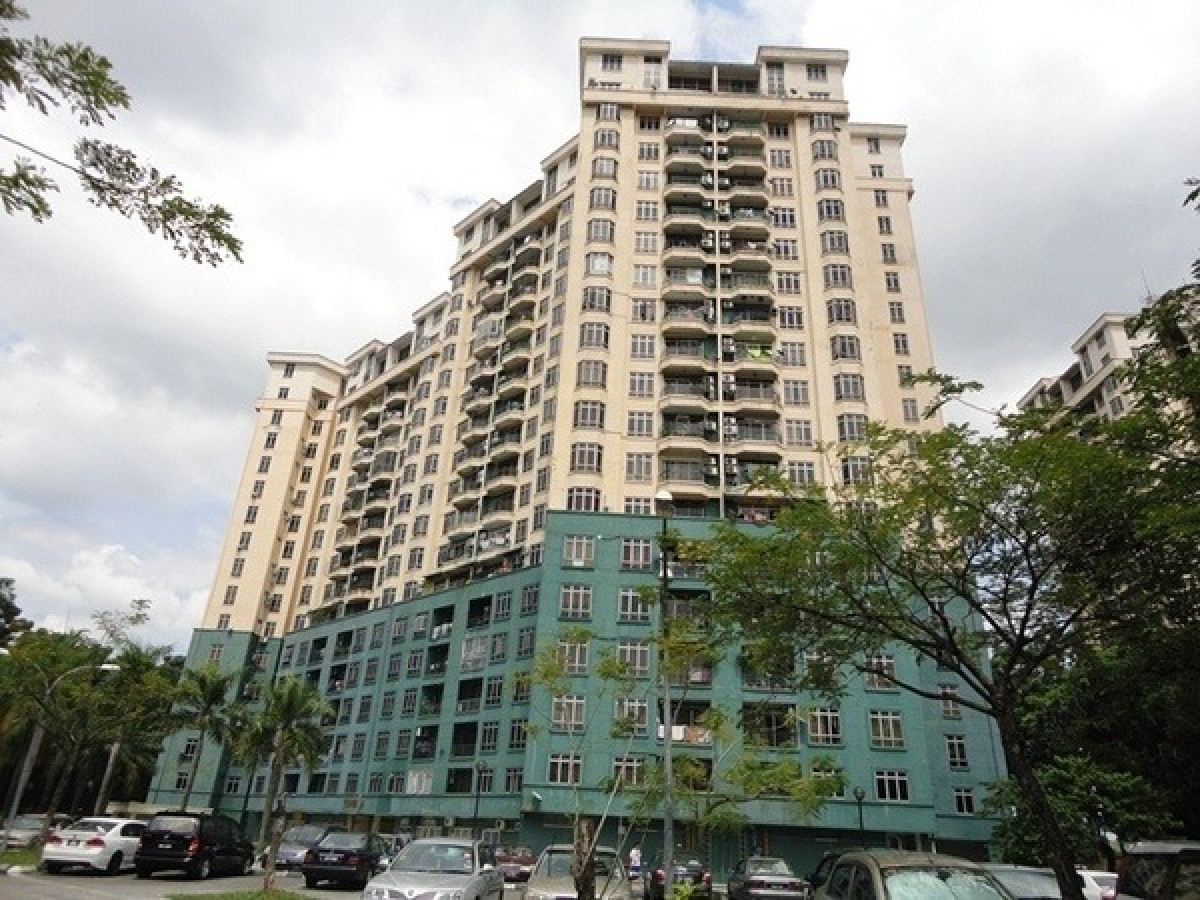 IMPIAN HEIGHT CONDOMINIUM