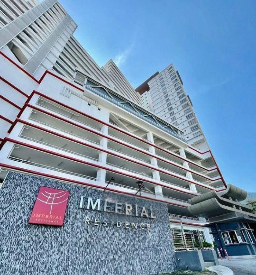 IMPERIAL RESIDENCE