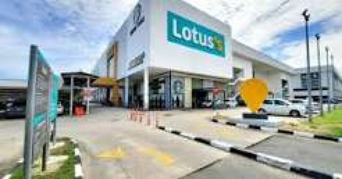 LOTUS'S DESA TEBRAU
