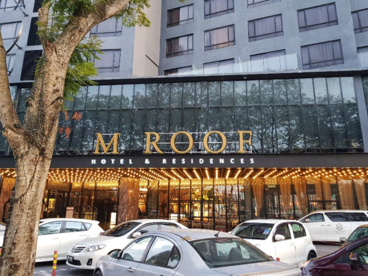 M ROOF HOTEL & RESIDENCES