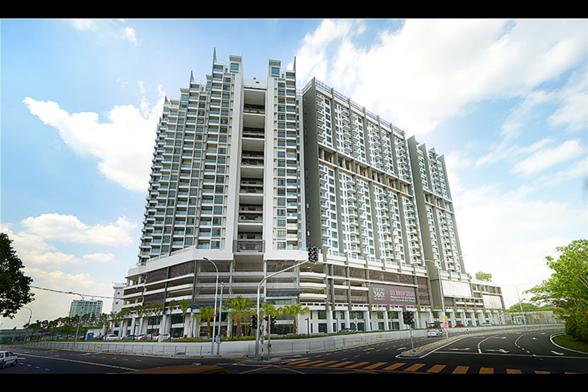 CONDOMINIUM UNIVERSAL 360