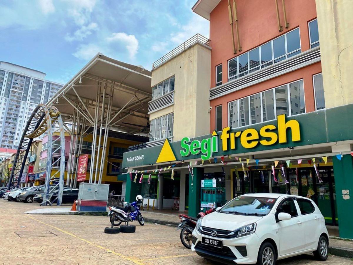 PUSAT DAGANGAN NZX