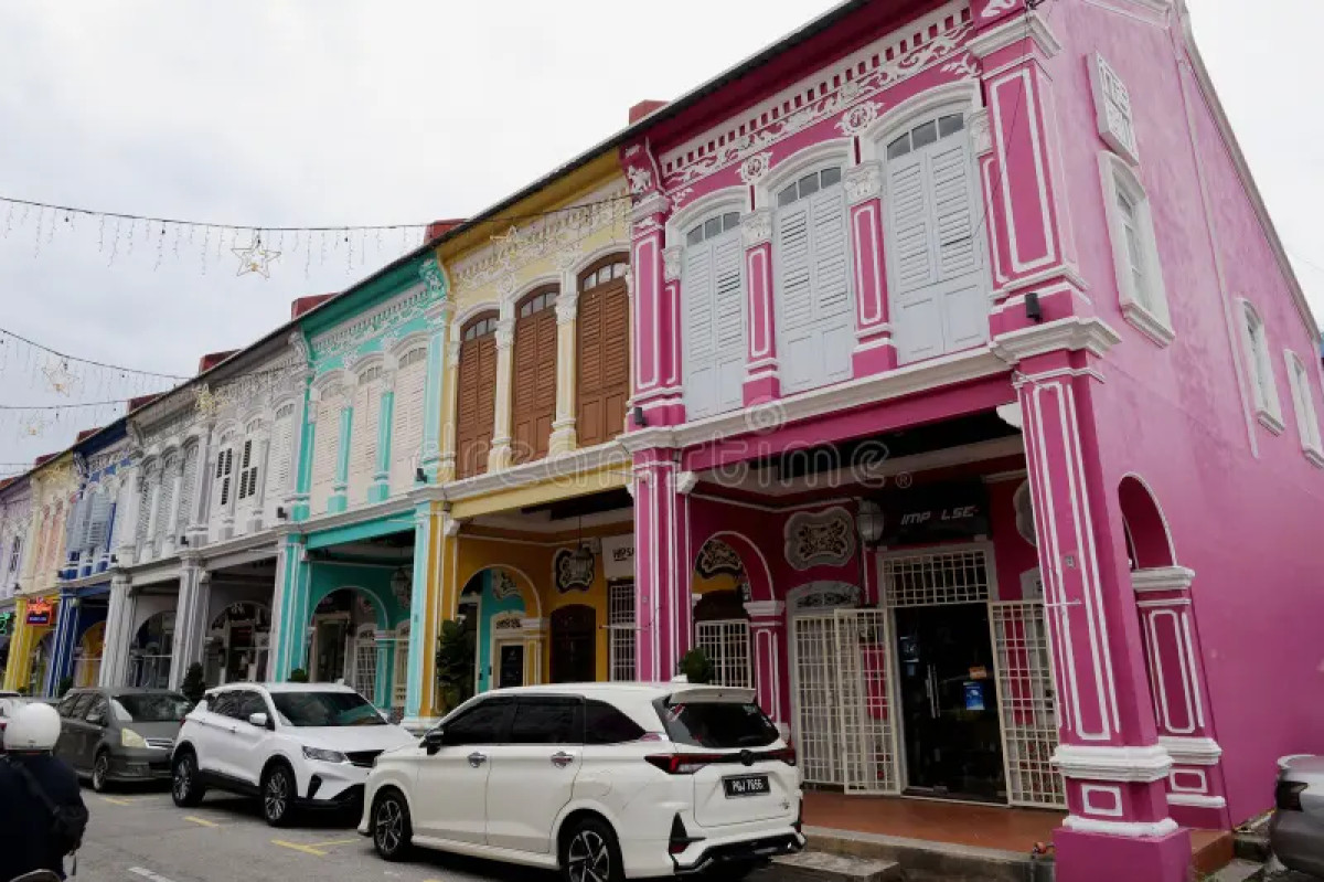 MBPP LEBUH DICKENS